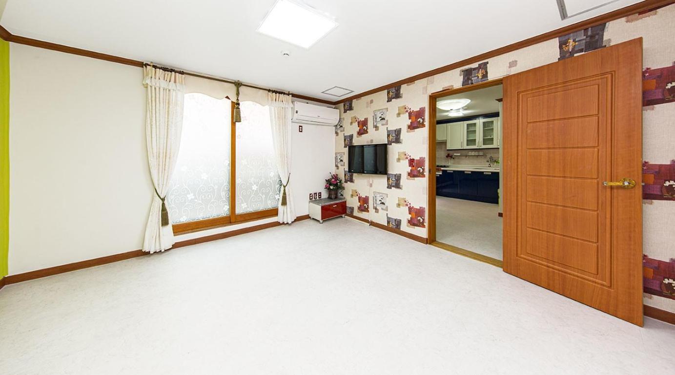 Daecheon Jeulgeoun Pension Boryeong Habitación foto